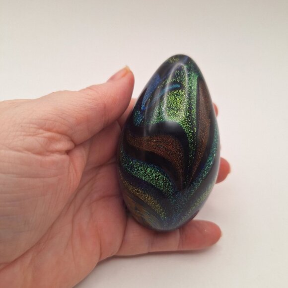 VINTAGE 1996 GLASS EYE STUDIO GLASS EGG PAPERWEIGHT METALLIC SWIRL COLORS GES96 - Picture 4 of 11